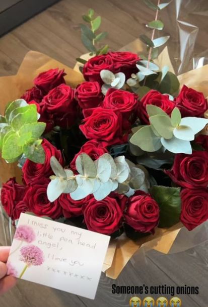 The podcast host, 25, captured her bouquet of flowers and cute note to Ella Rutherford