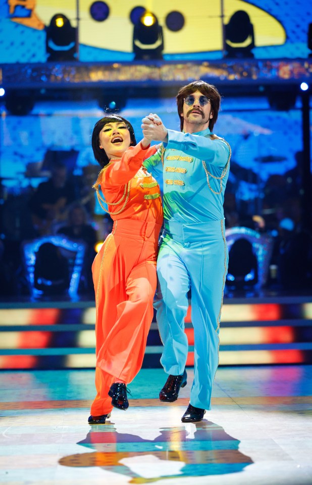 Performing the quickstep to The Beatles last week, Shayne got a healthy score of 35