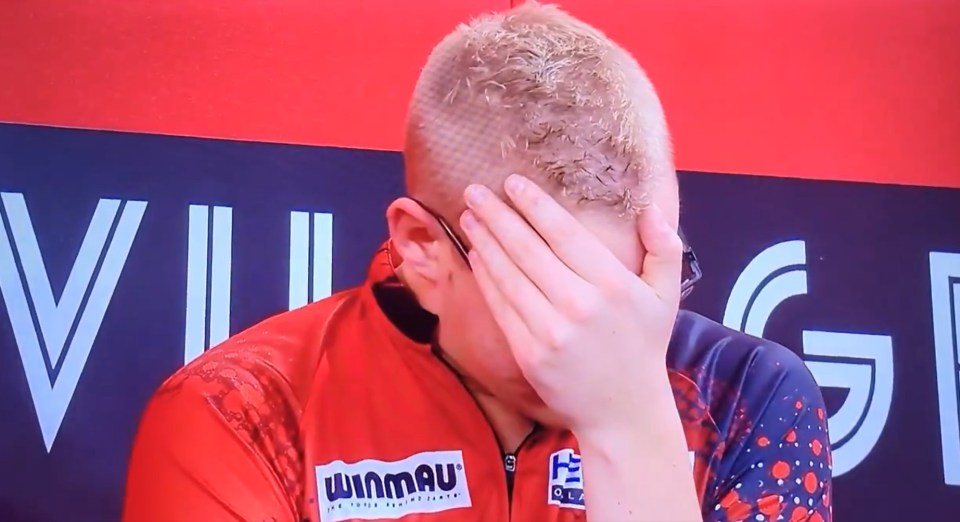 Jurjen van der Velde was left devestated after he missed five match darts in the World Youth Championship final