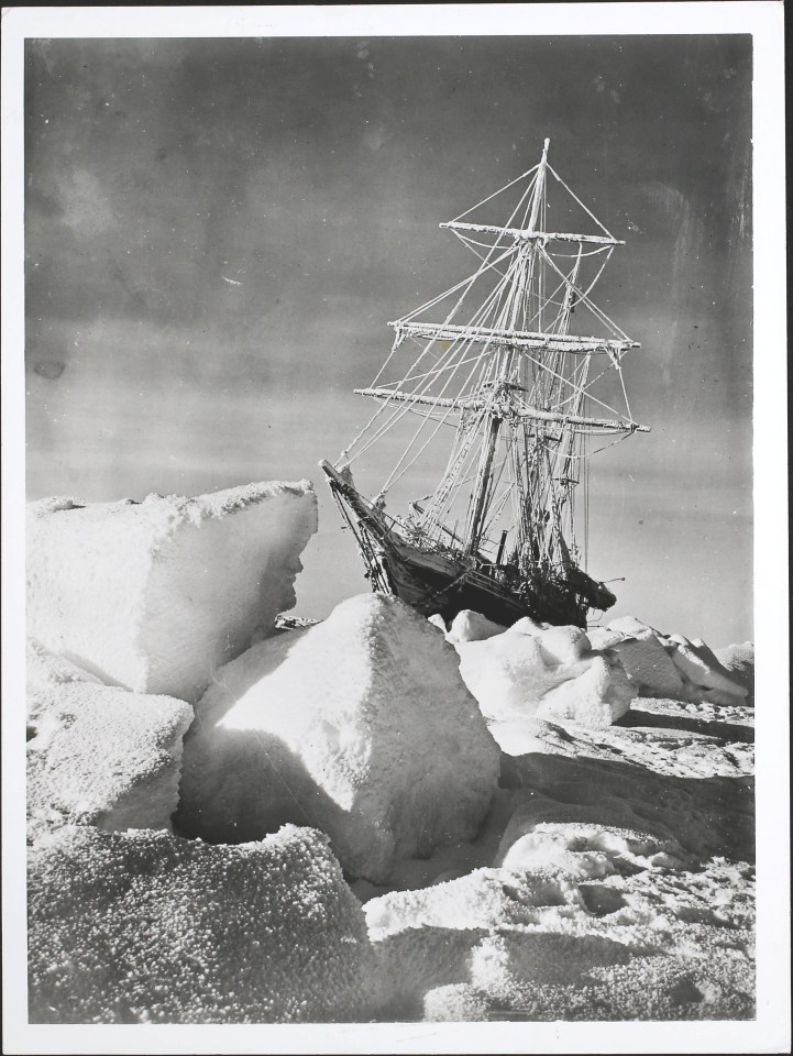 The ‘HMS Endurance’ caught in the ice in the Weddell Sea of the Antarctic during Sir Ernest Shackleton’s Imperial Trans-Antarctic Expedition, circa 1915. (Photo by Hulton Archive/Getty Images)