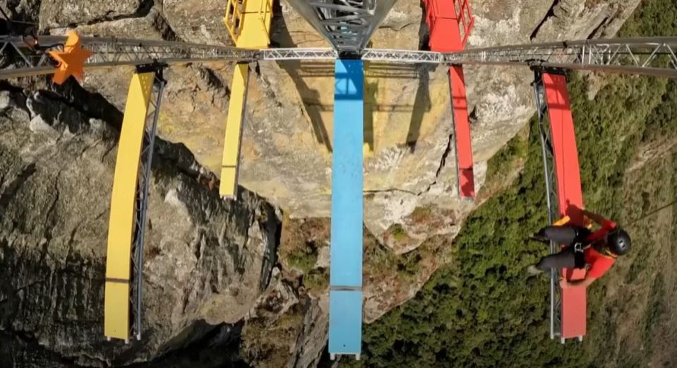 The trio took a terrifying climb over a cliff in South Africa