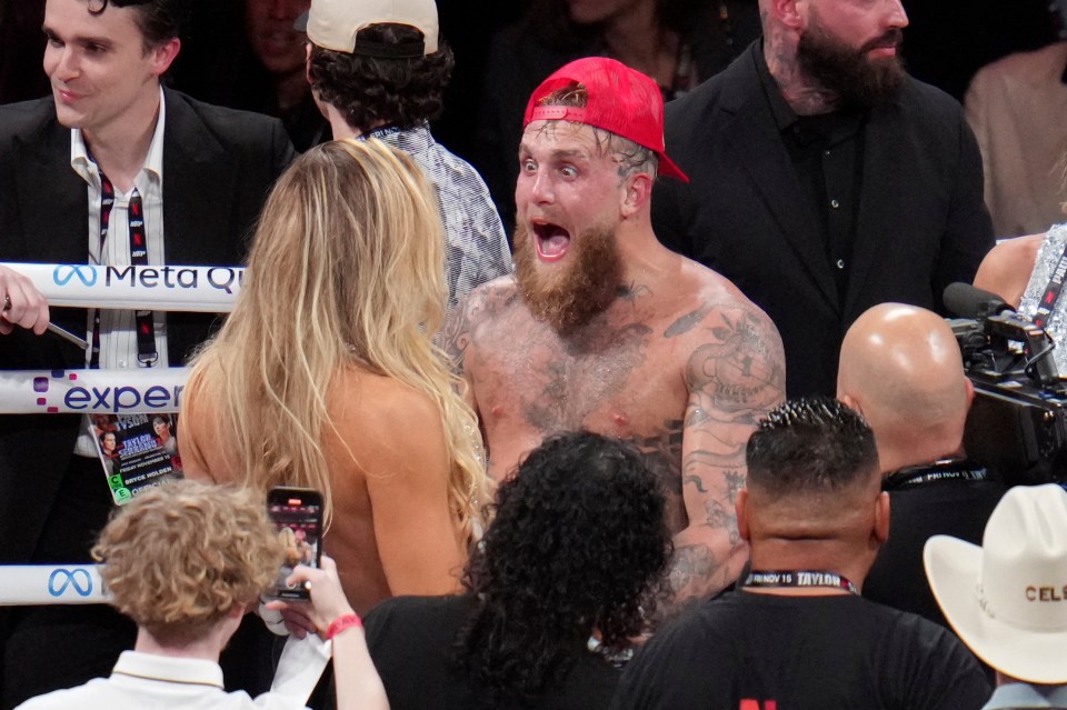 The victor celebrated with his girlfriend Jutta Leerdam in the ring