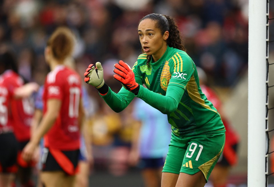 In addition to Grace Clinton, Phallon Tullis-Joyce has been among Man United's standout players keeping four clean sheets in six WSL games this term