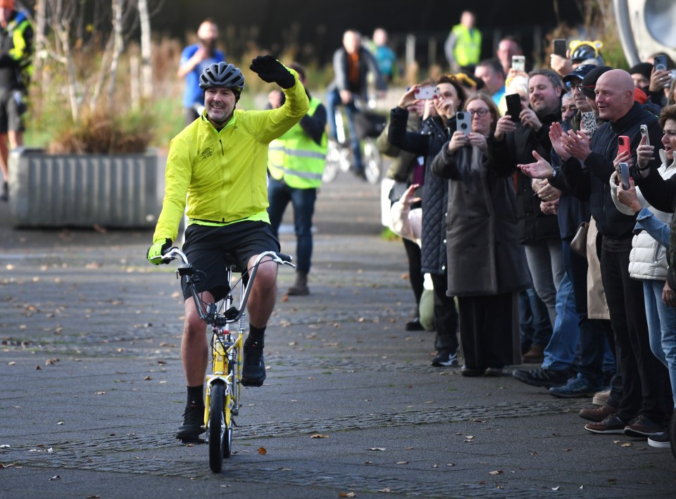 He cycled from Wrexham to Glasgow