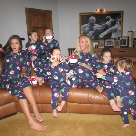 The group looked super cute in the £5 budget friendly nightwear