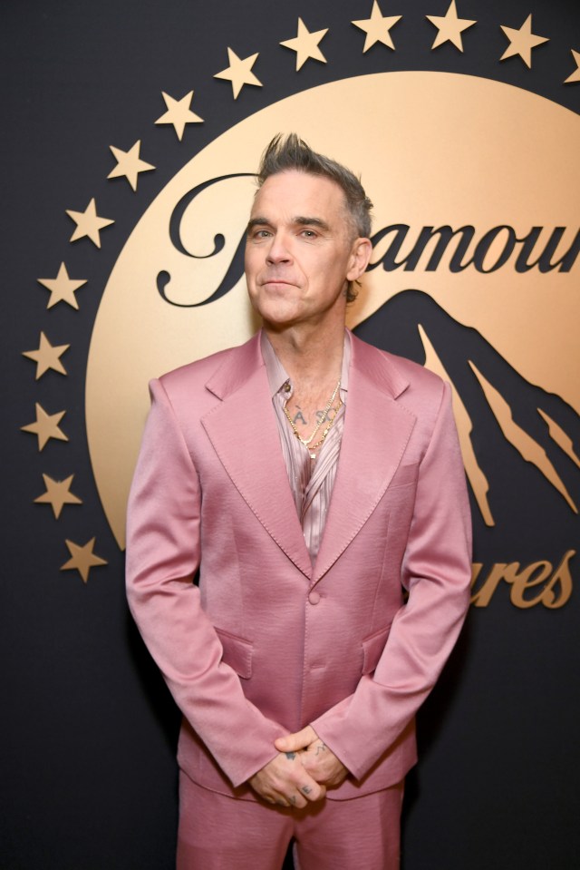 Robbie has posted a lengthy open letter addressing claims made by his ex manager in Boybands Forever