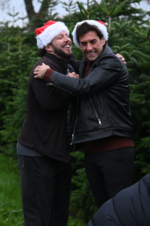 Arg was thrilled to reunite with his co-star James 'Diags' Bennewith