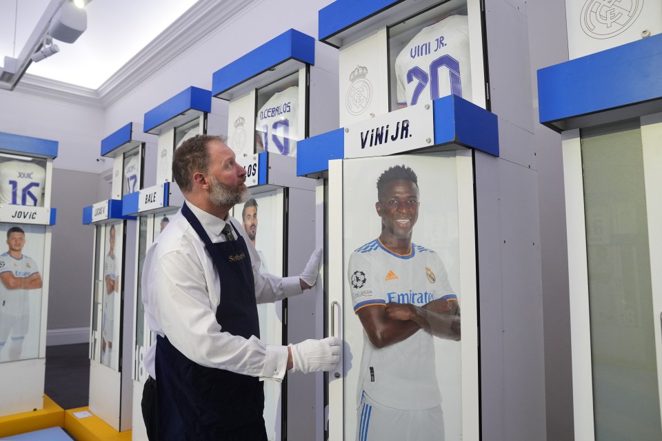 Fans can get their hands on lockers previously belonging to global superstars