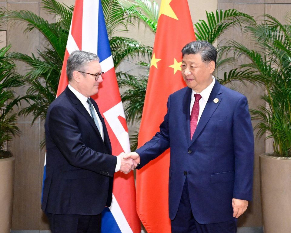 Starmer got a grip-and-grin photo op with tyrannical Xi Jinping — Trump’s foremost enemy