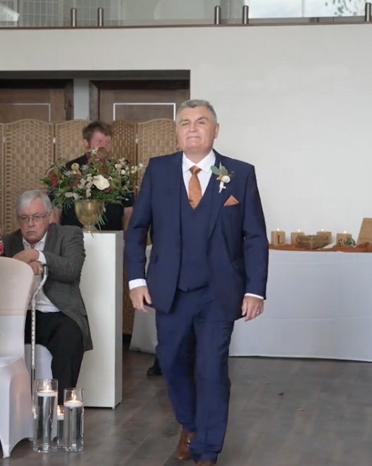 Neil left his daughter behind on her wedding day leaving everyone in hysterics