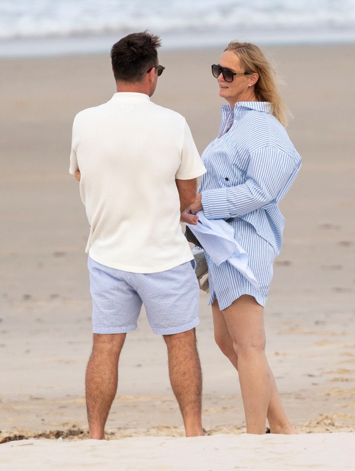 Ant and Anne-Marie were seen enjoying a natter on the beach