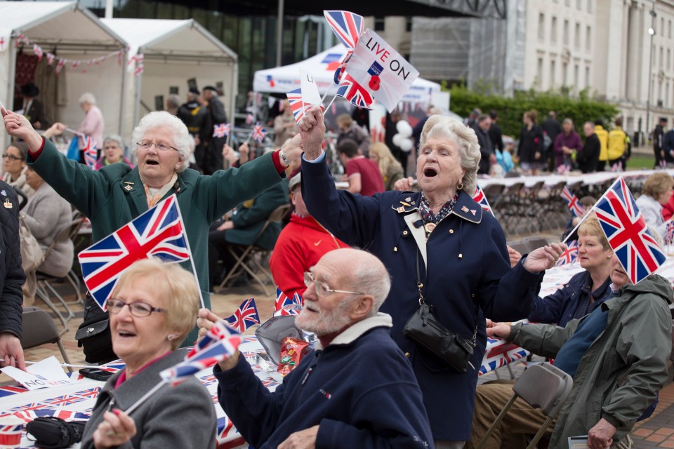 Birmingham residents sing along at celebrations in 2015