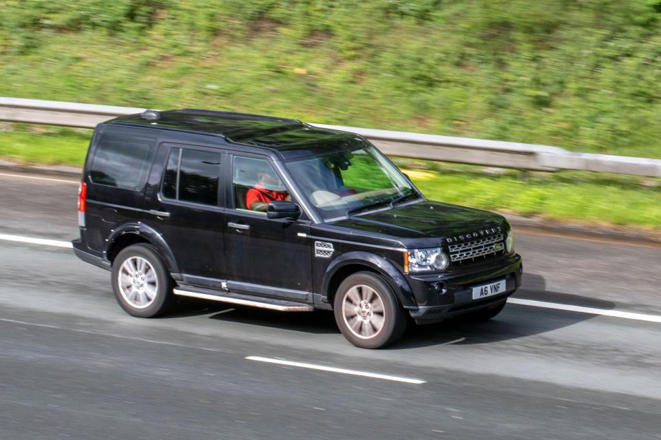 Police say the Land Rover was manufactured between  2004 and 2009