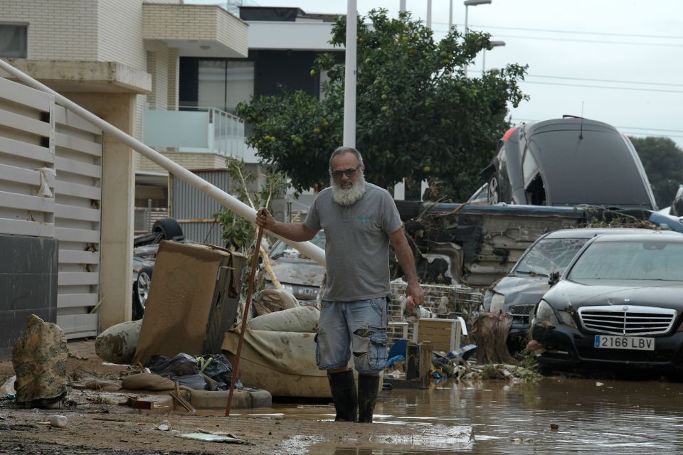 Some residents are accusing Spanish authorities of not warning people about the dangers posed by the weather soon enough