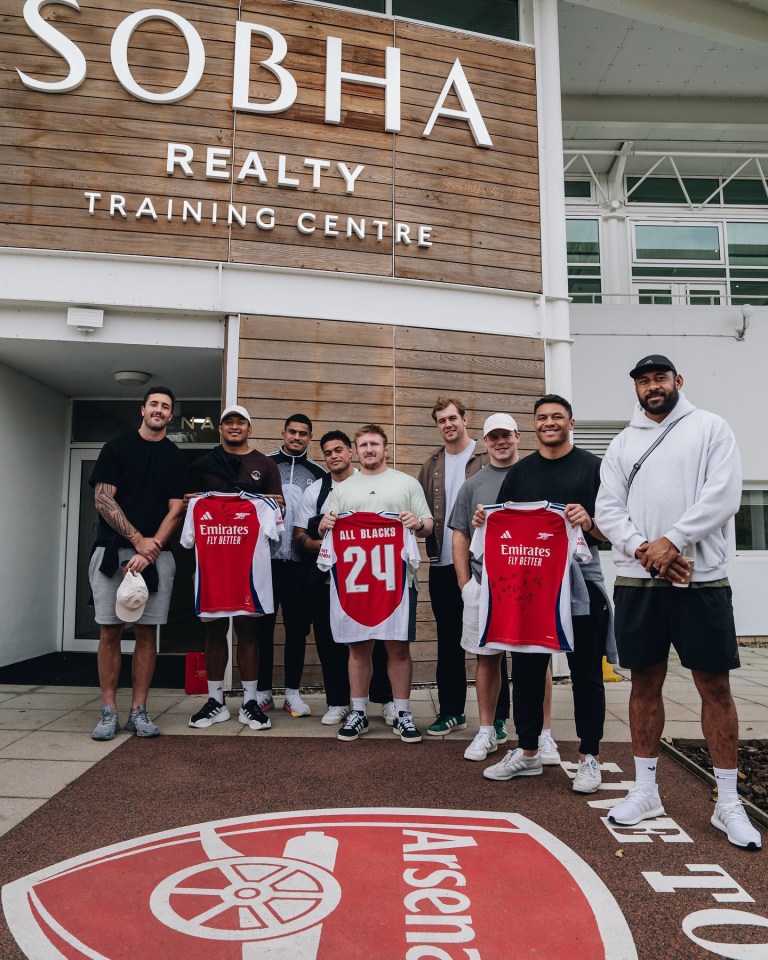 The All Blacks trained at London Colney this week