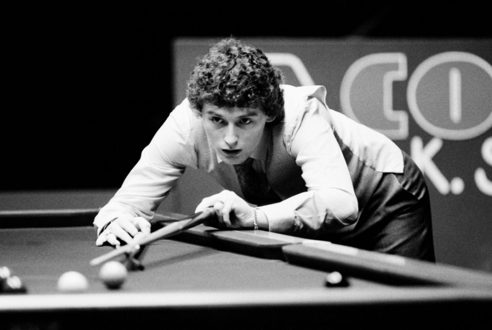 Jimmy White of Great Britain in action during the Coral UK Snooker Championship at the Guildhall in Preston, 22nd November 1981. (Photo by Bob Thomas Sports Photography via Getty Images)