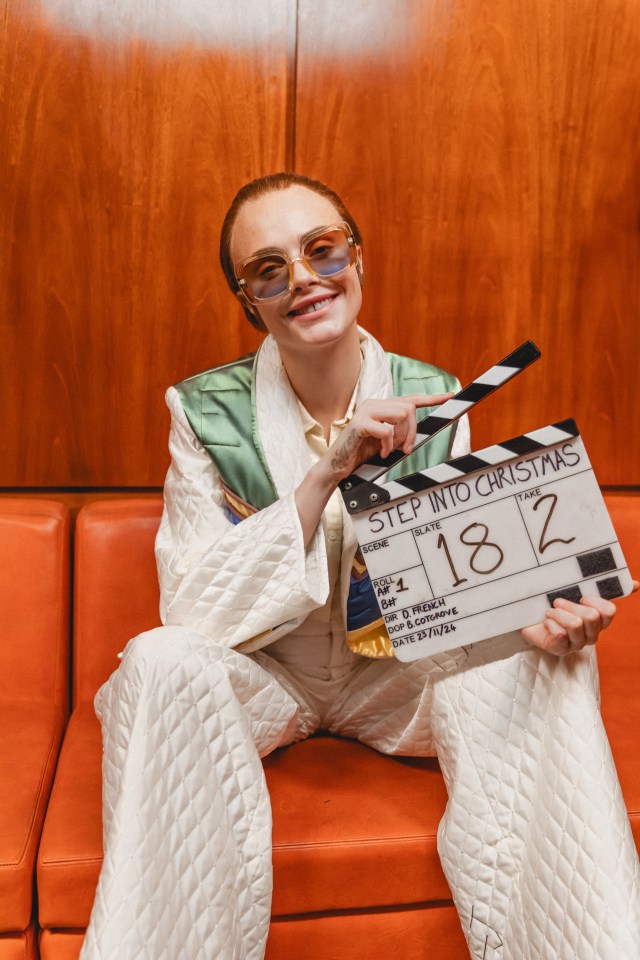 Brit model Cara Delevingne dressed up as Elton John