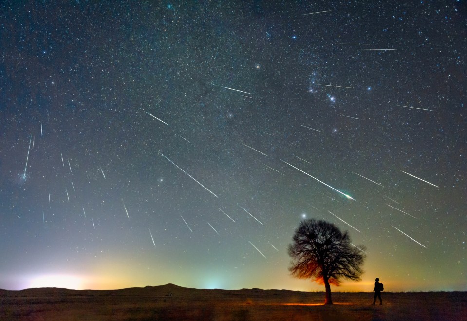 The 24-hour peak means Geminid meteors can be seen during both night and predawn hours