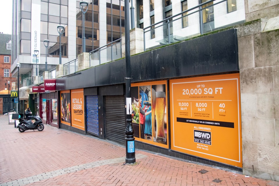 Empty storefronts with "Retail & Leisure Opportunity" signage and details of available space.