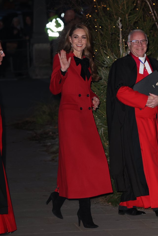 Princess Kate waved to fans as she made her highly anticipated arrival