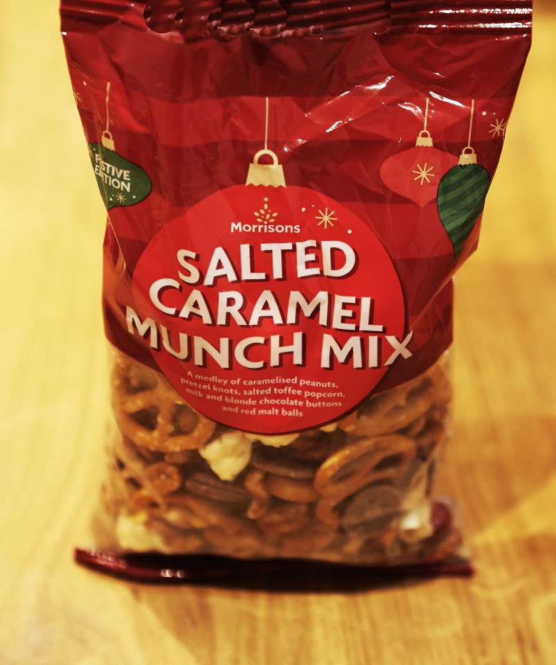 Aldi's Salted Caramel Munch Mix comes without a tin