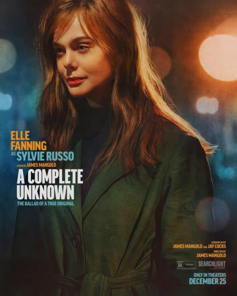 Sylvie Russo (Elle Fanning) is based on Dylan’s girlfriend Suze Rotolo