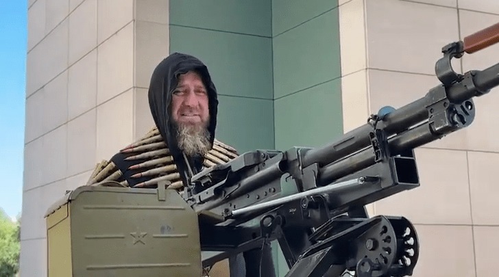 Kadyrov showing off the modified Cybertruck