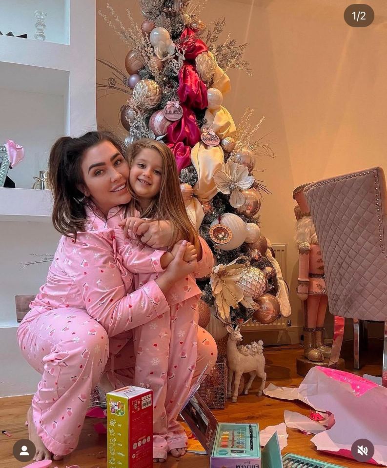 Lauren Goodger shared a sweet moment with daughter Larose on Christmas morning