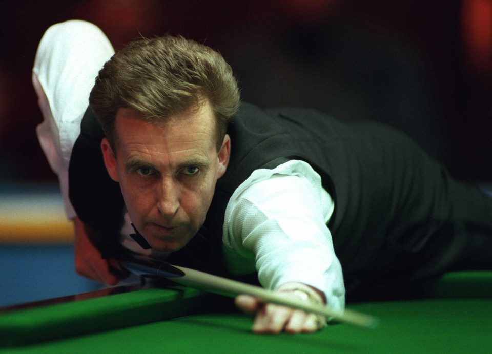 Terry Griffiths in action in 1995