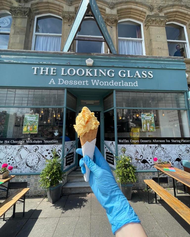 The Looking Glass Ice Cream Parlour in Llandudno makes its ice creams onsite using natural ingredients