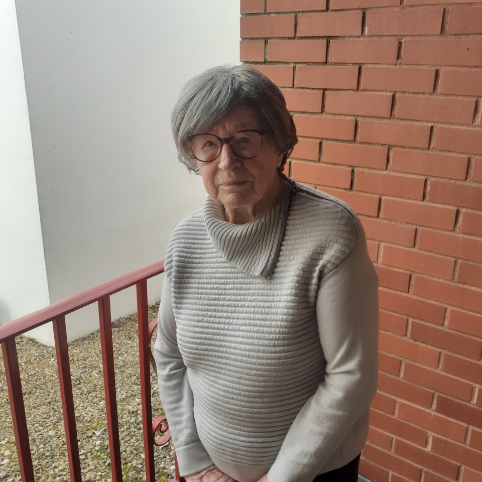 Lotte Grant, 95, is determined to banish the washing lines