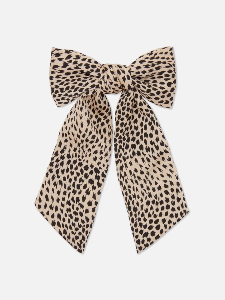 Leopard print bow tie.