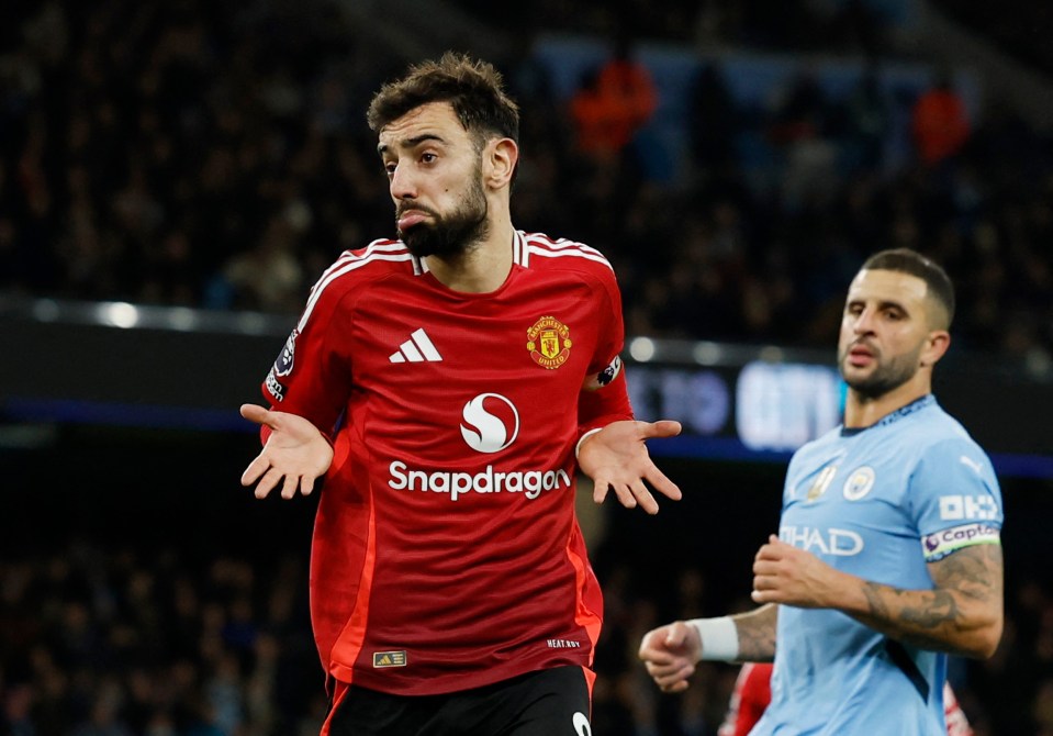 Bruno Fernandes of Manchester United with a confused expression during a match against Manchester City.