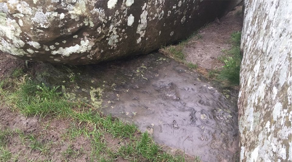 It had previously been believed to have come from Wales like other stones at the site