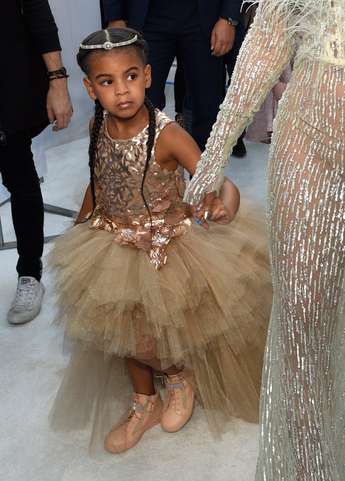 She is no stranger to the Red Carpet life, seen arriving at the MTV Video Music Awards at Madison Square Garden in 2016