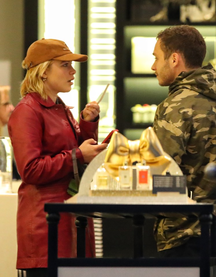 The actors enjoyed a trip to Sloane Square just before Christmas