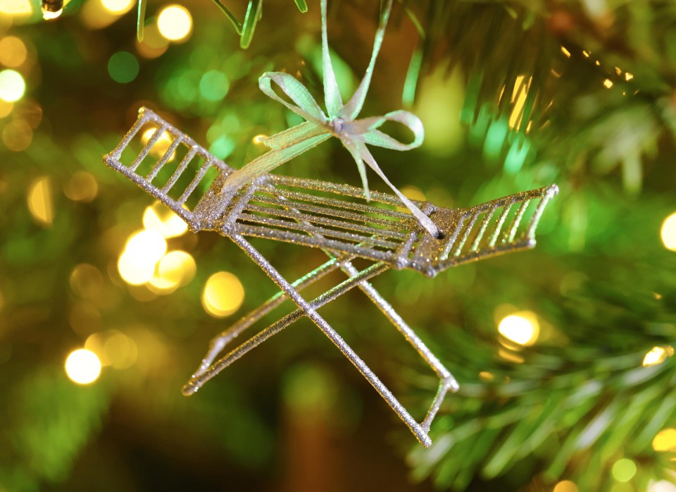 A sparkly drying rack bauble