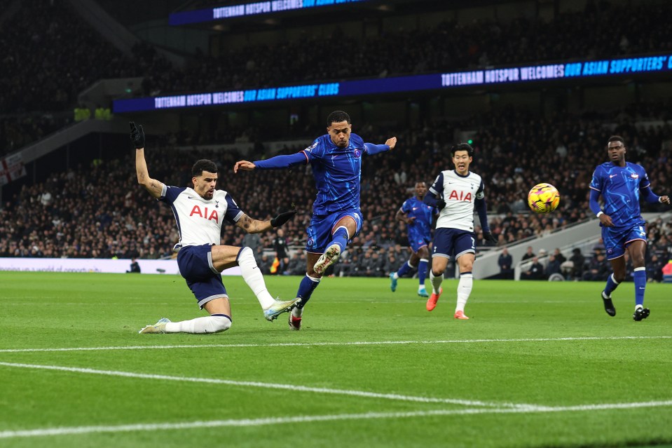 Dominic Solanke hit a fifth-minute opener for Spurs