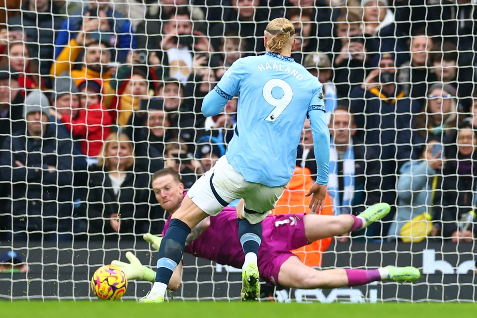 The Norweigan saw his pen saved by the England keeper