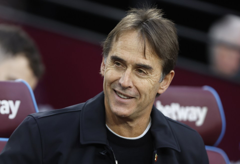 Julen Lopetegui is at risk of being sacked by West Ham