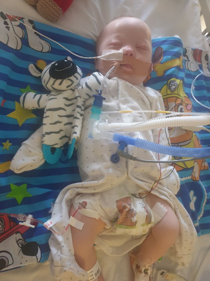 Jayne says the tot was eligible for an RSV vaccine due to heart condition but she wasn't told