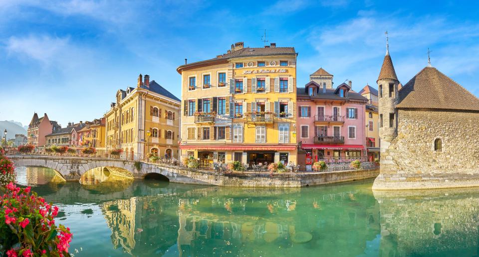 It bears a striking resemblance to Annecy, France