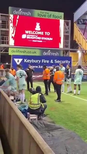 Holloway invited the fan to come to the training ground for a cup of coffee