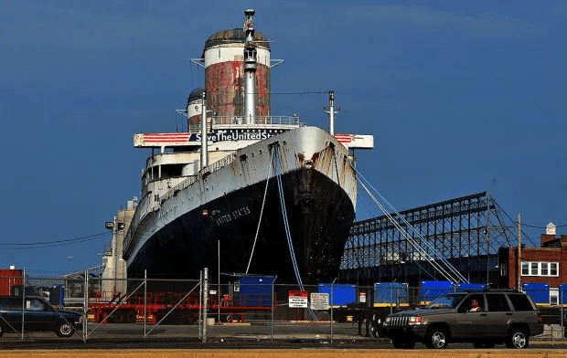 The abandoned SS United States cruise ship will be sunk on purpose