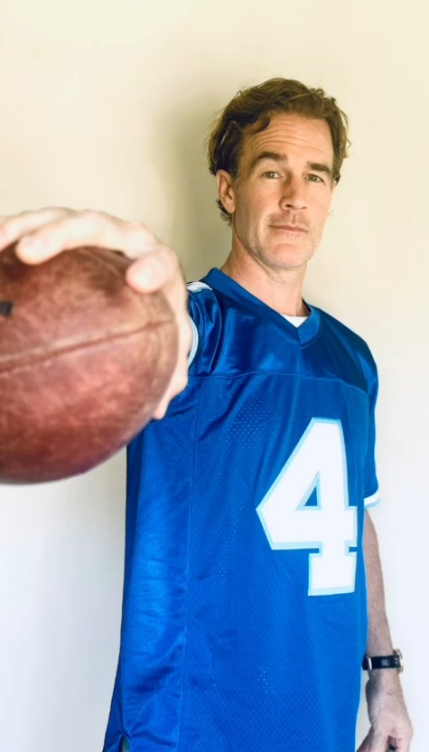 James Van Der Beek played the character of Jonathan ‘Mox’ Moxon in the 90s American football feature