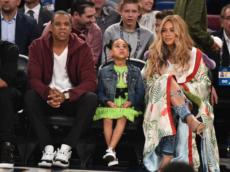 The court battle against Jay-Z is overshadowing daughter Blue Ivy starring on stage with mother Beyonce