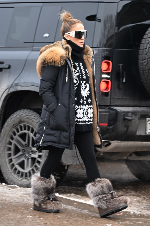 Jennifer Lopez picking up her son after skiing in Aspen.