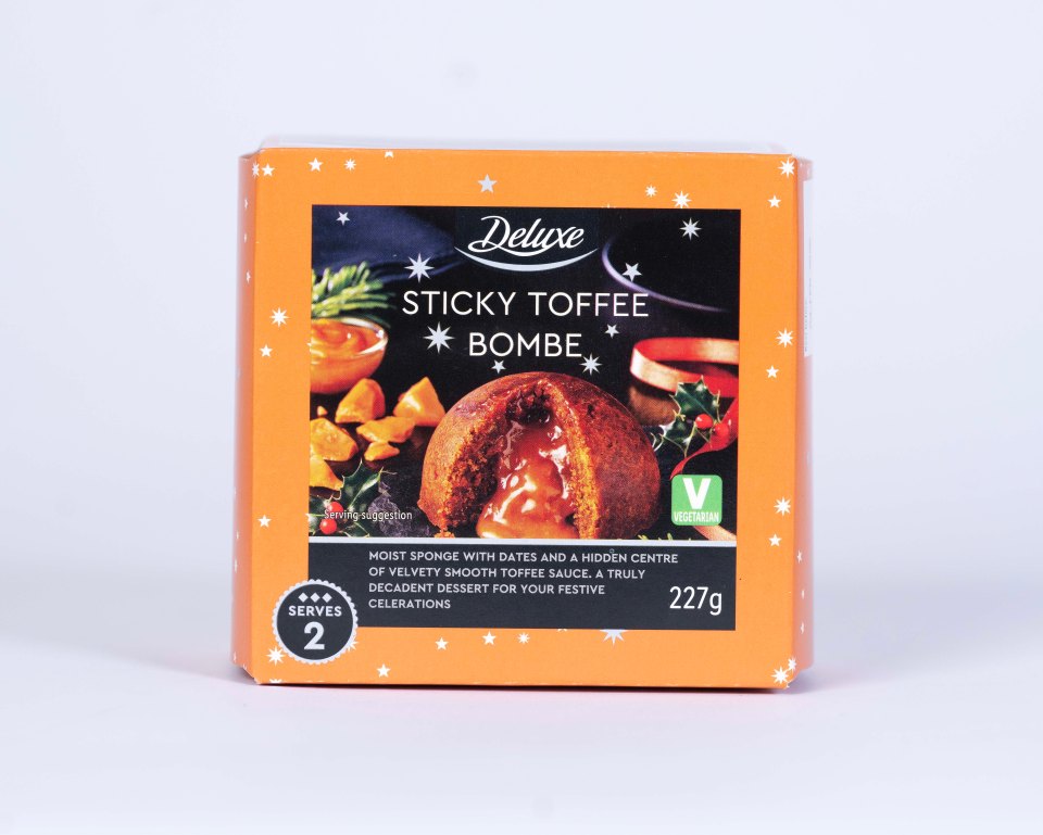 Lidl's festive-themed sponge is made with dates, caramel and an oozing, thick toffee sauce