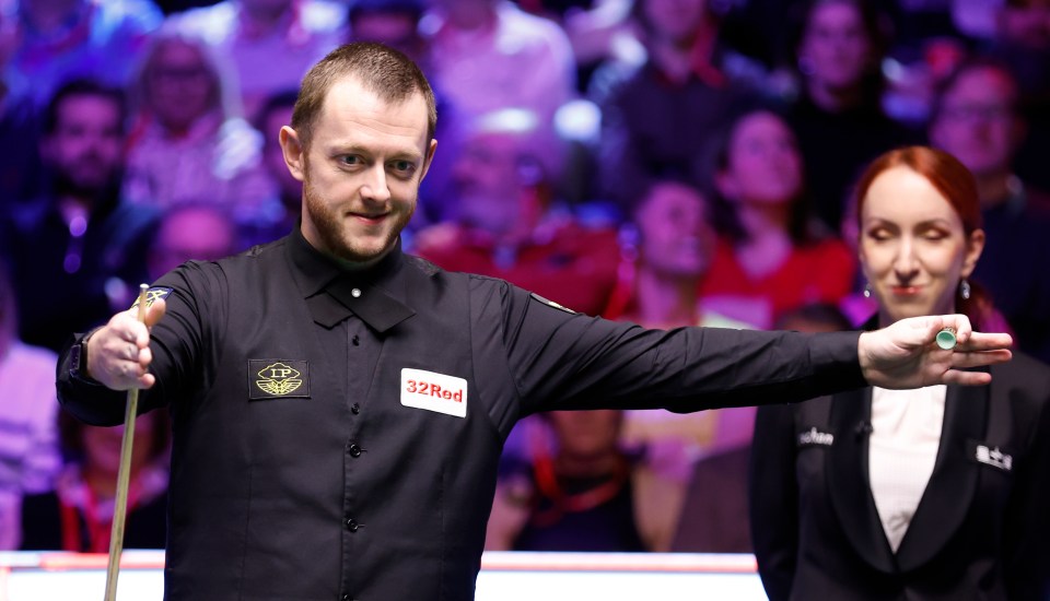 Mark Allen is the defending Snooker Shoot Out champion