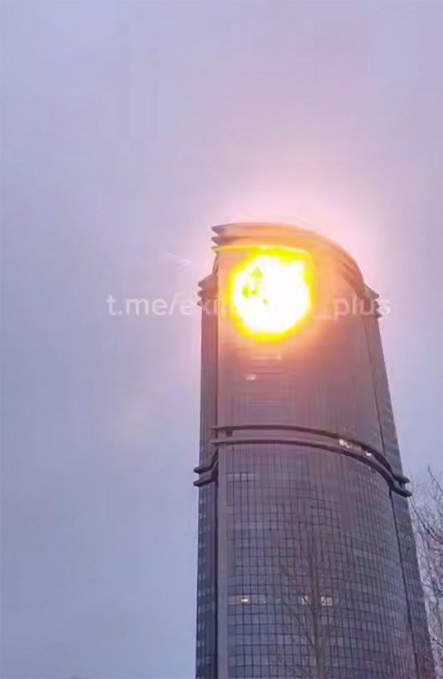 The moment a Ukrainian drone hits the Azure Skies tower block in Kazan